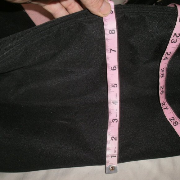 Adidas womens Black And Pink Lettering Gym duffle Bag - Picture 6 of 9